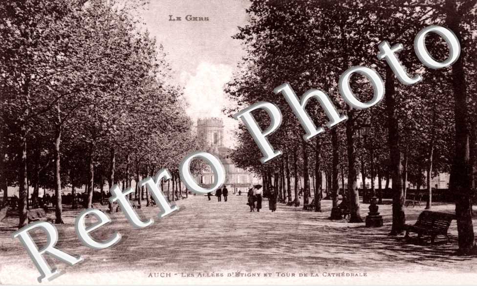 Les allees d'Etigny
