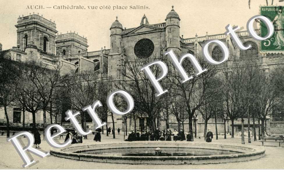 Cathedrale Place Salinis