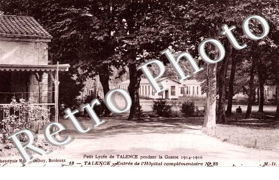 le petit Lycee pendant la guerre 14-18 - entree de l'hopital complementaire