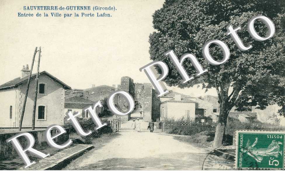 Entree de la ville par la porte Lafon