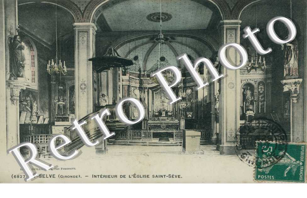 Interieur de l'eglise