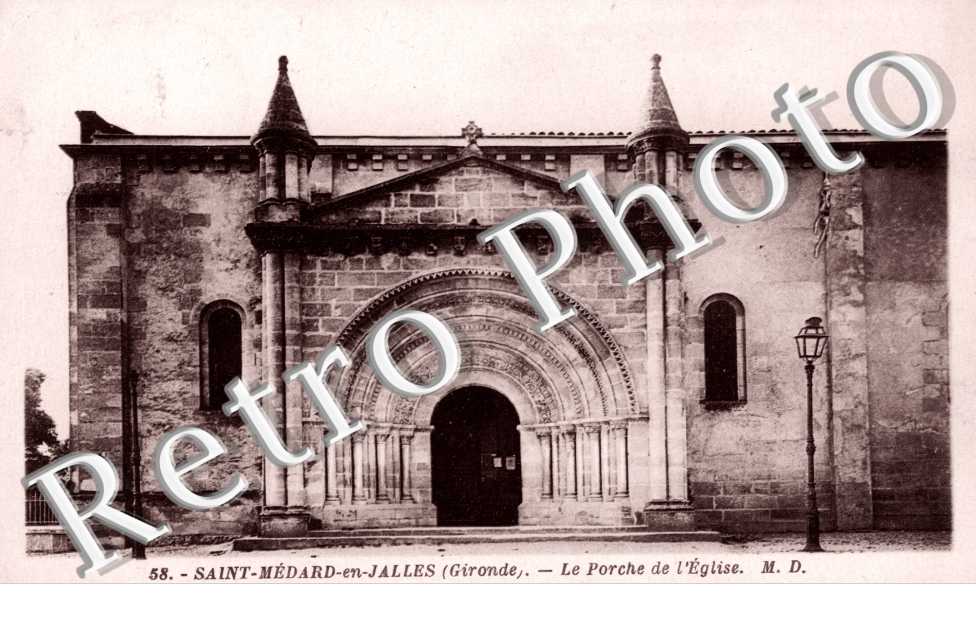 Porche de l'eglise