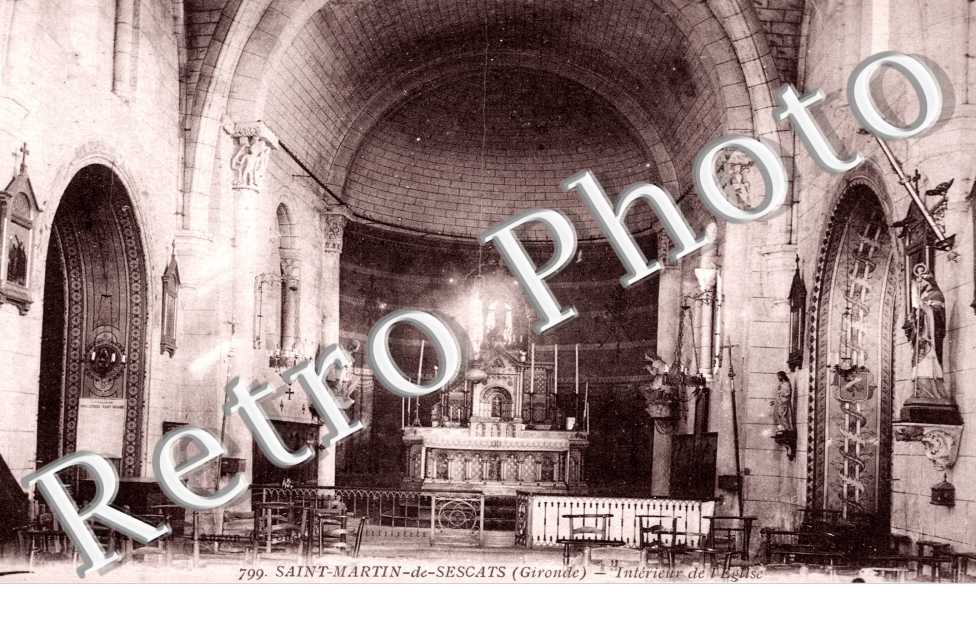 Interieur de L'eglise