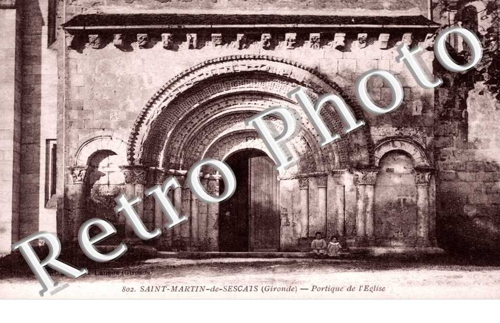 Portique de L'eglise