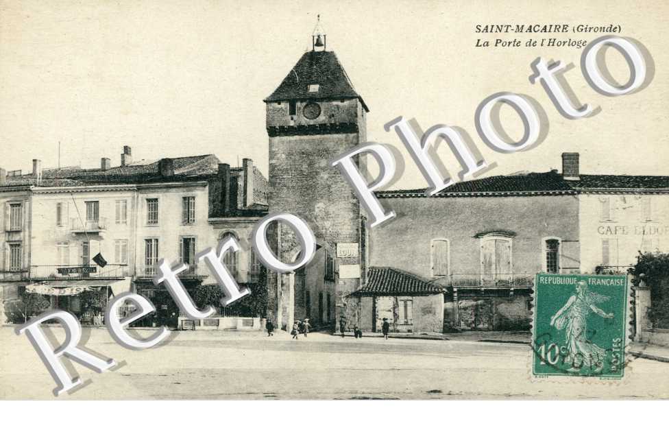 Porte de l'horloge