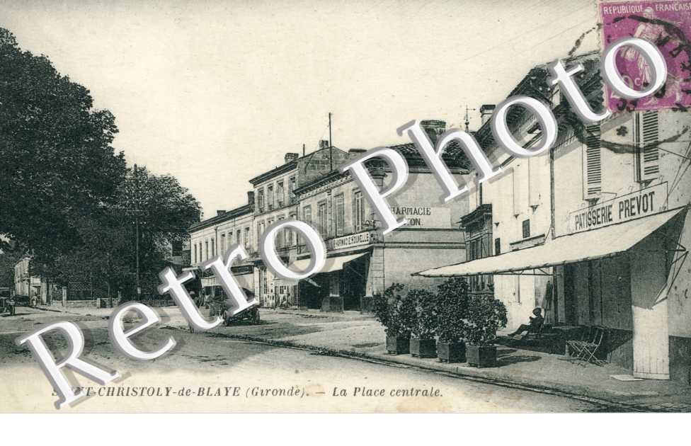 La Place Centrale