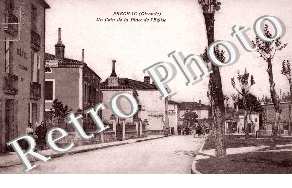 Un coin de la place de l'eglise