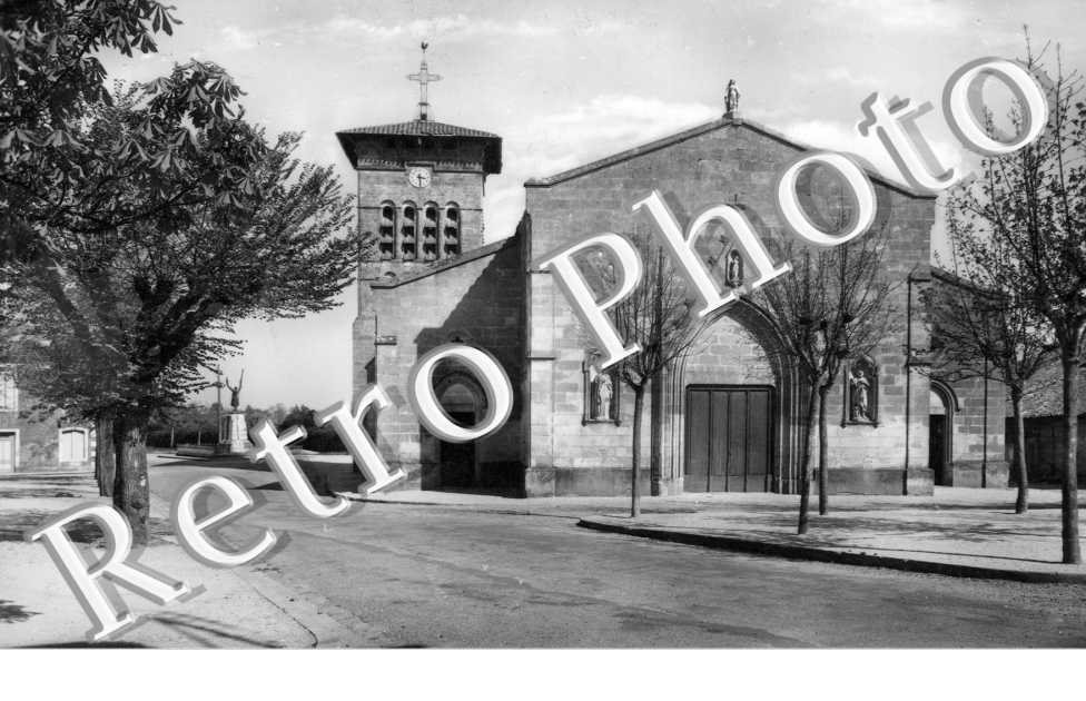 Place Duffour-Dubergier - l'eglise