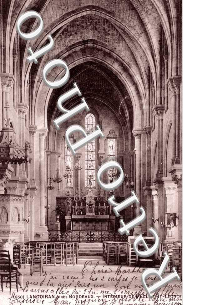 Interieur de l'eglise