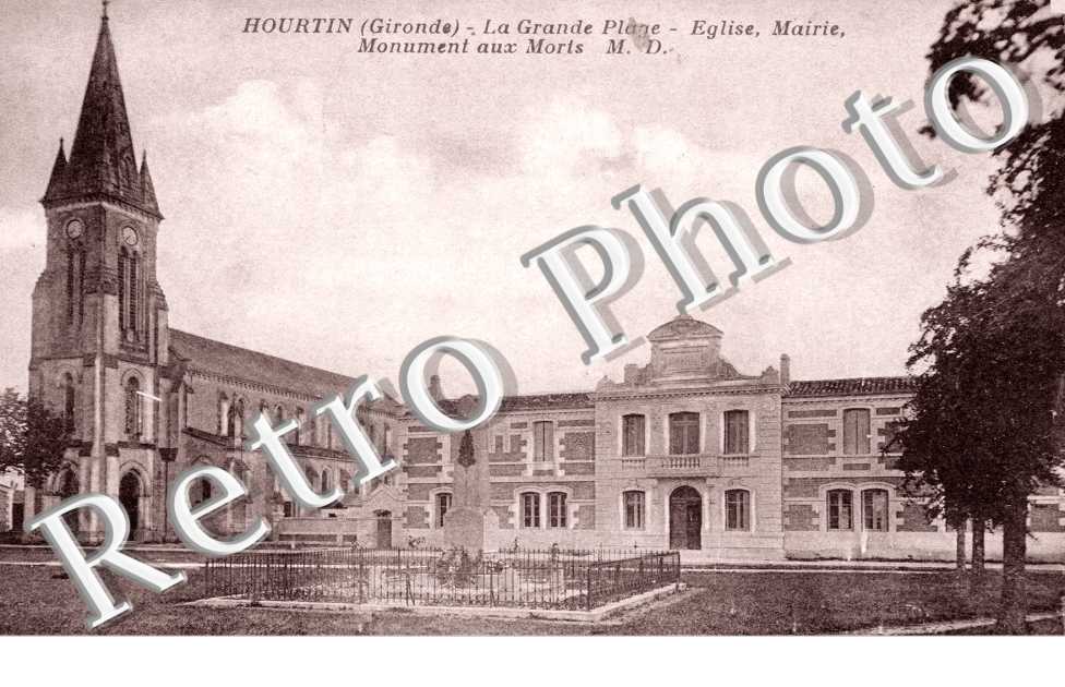 Eglise, Mairie et Monument aux Morts