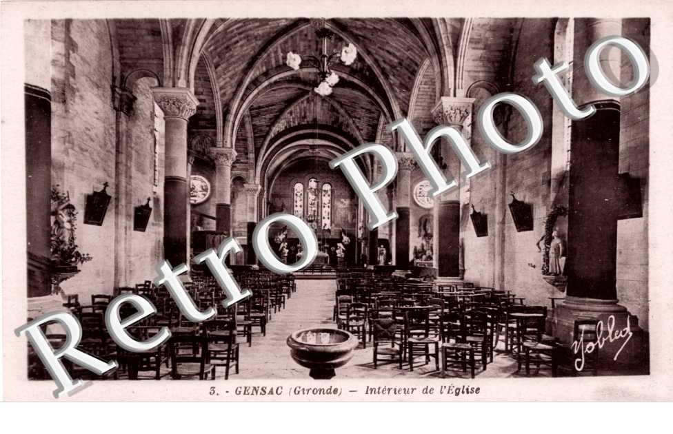 Interieur de l'Eglise