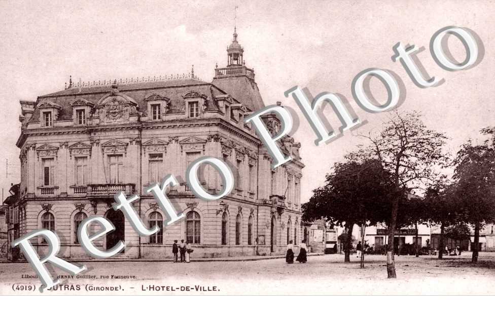 L'Hotel de Ville
