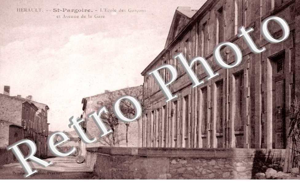 L'Ecole des Garcons et Avenue de la Gare