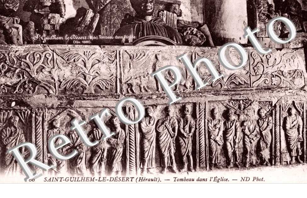 Tombeau dans l'eglise