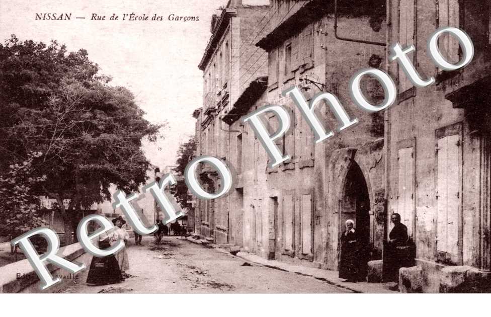 Rue de l'ecole des garcons