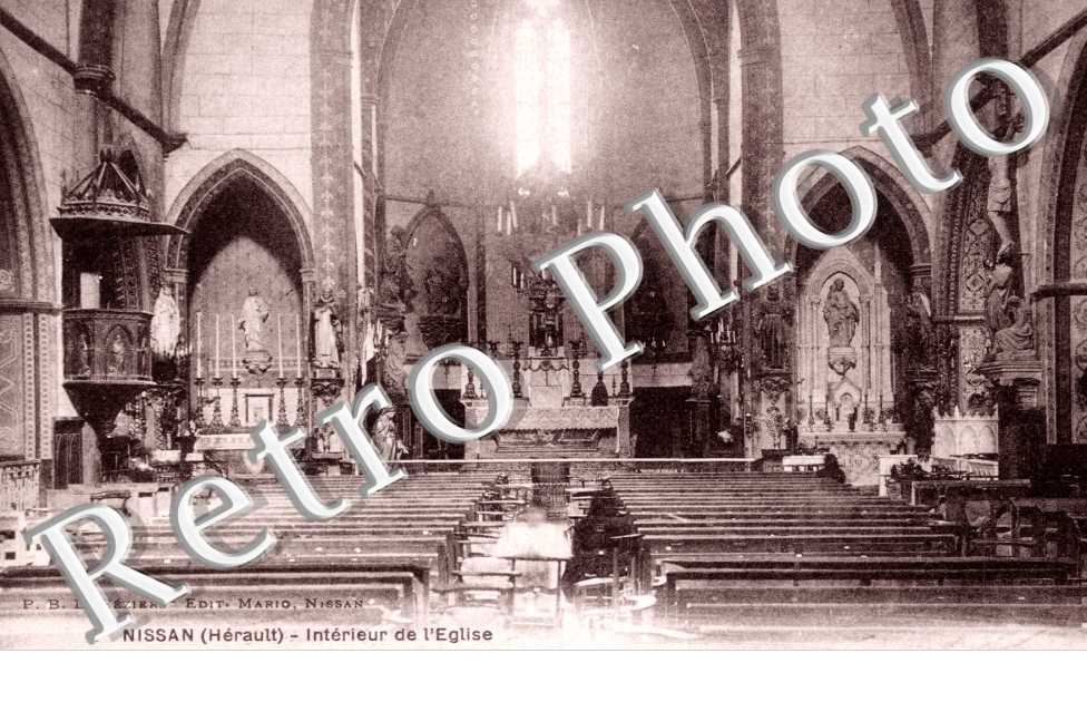 interieur de l'eglise