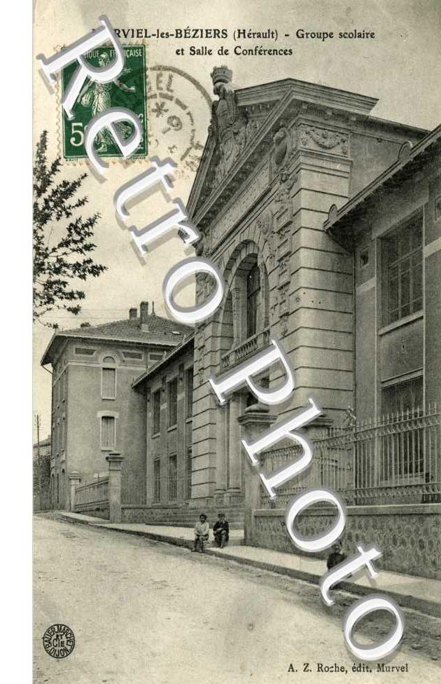 Groupe scolaire et salle de conferences