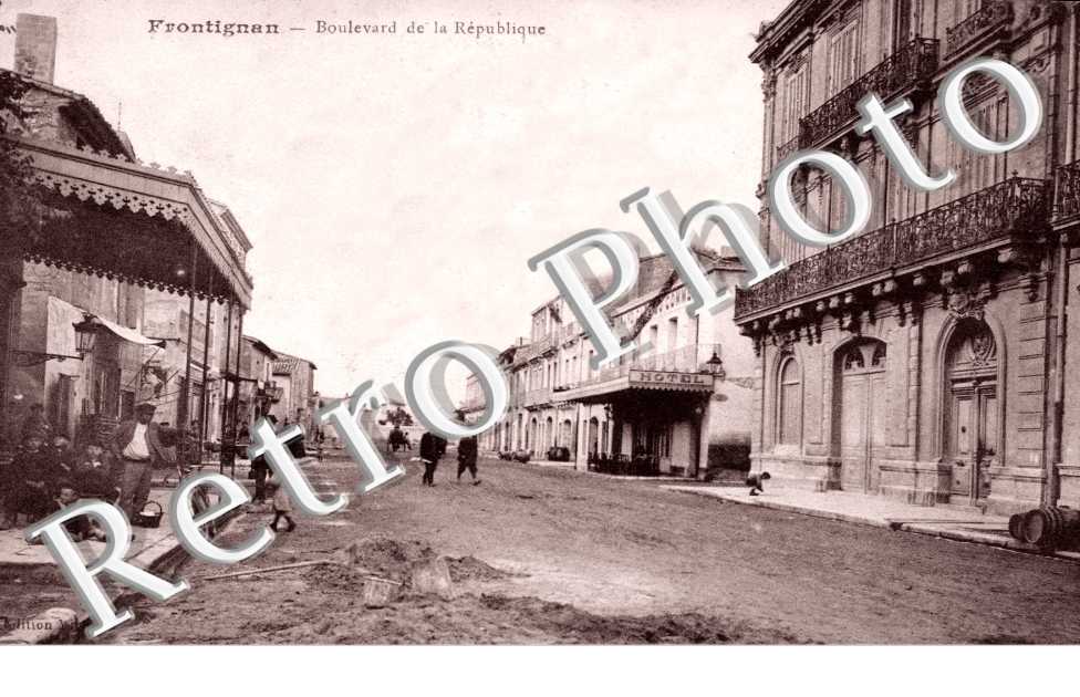 Boulevard de la Republique