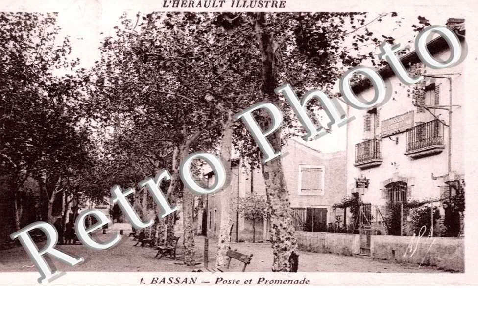 Poste et Promenade
