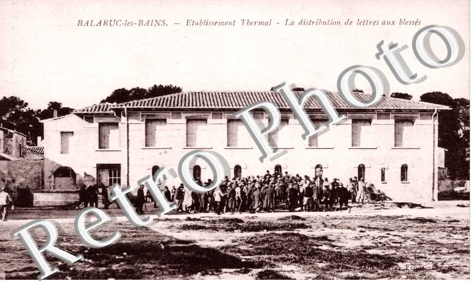 Etablissement thermal - la distribution de lettres aux blesses