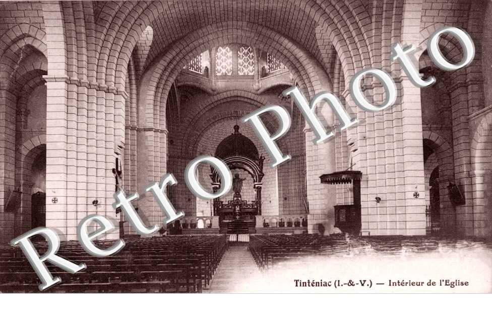 interieur de l'eglise