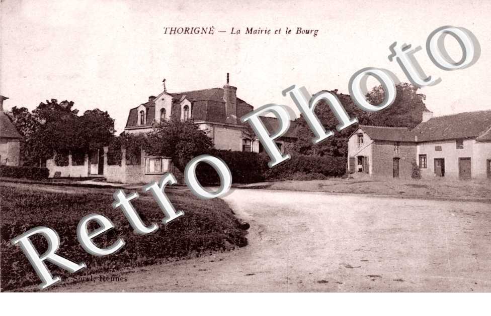 la Mairie et le bourg