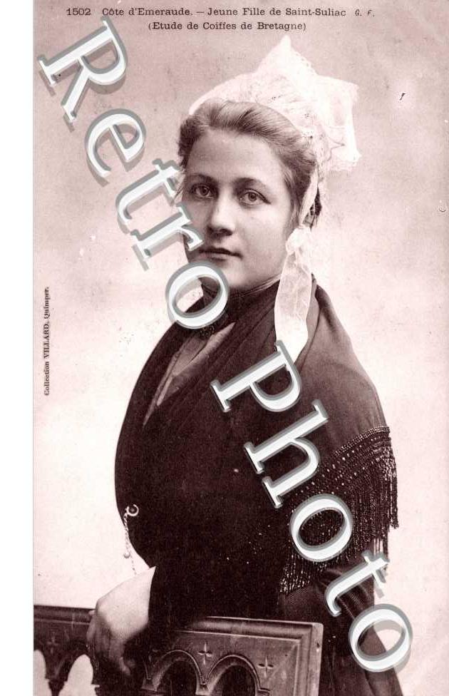 Jeune Fille de Saint-Suliac