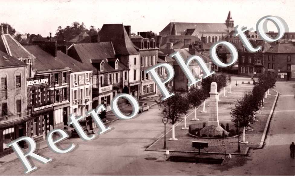 Vue Generale prise de l'Hotel de Ville