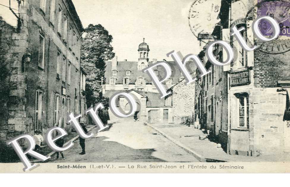 la Rue Saint-Jean et l'Entree du Seminaire