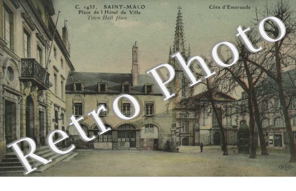 Place de l'Hotel de Ville