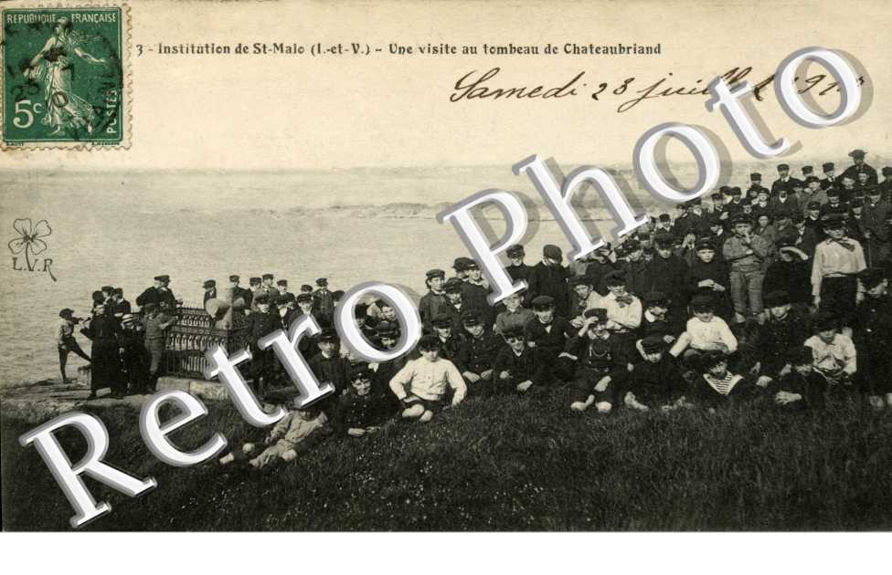 institution de st malo, une visite au tombeau de chateaubriand