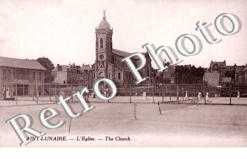 l'eglise et le tennis