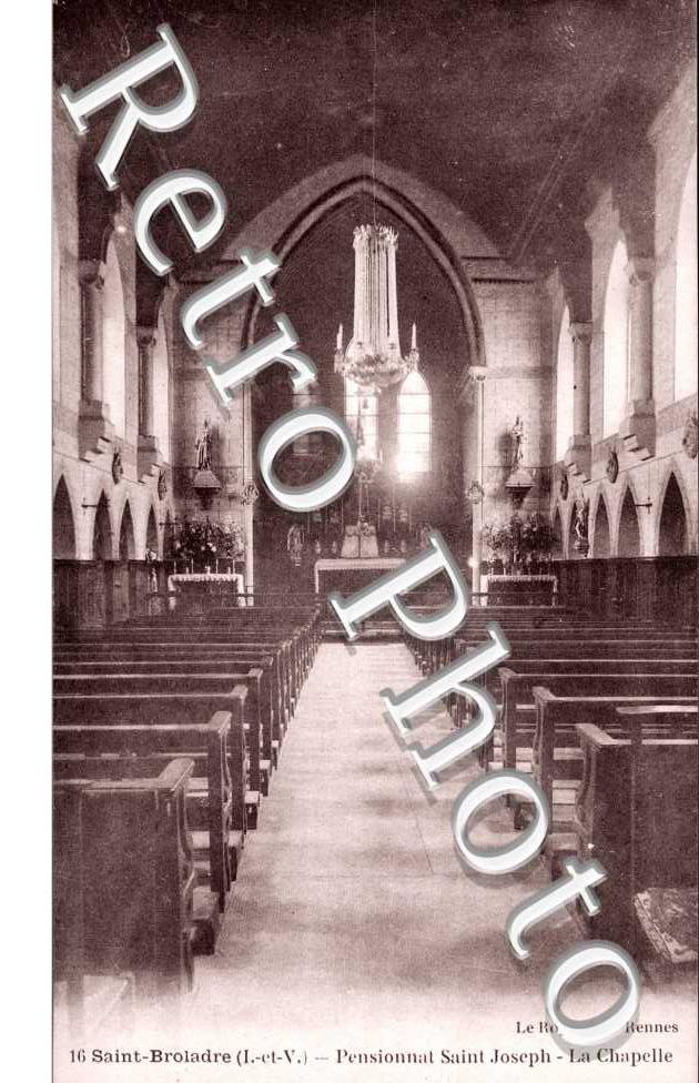 Interieur de l'eglise