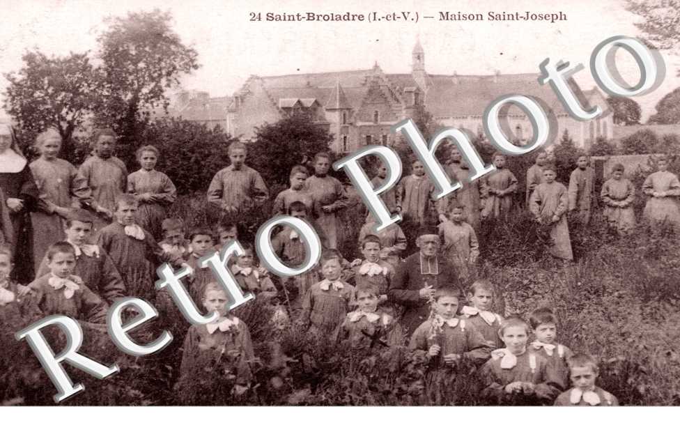 Maison Saint Joseph - un groupe d'enfants