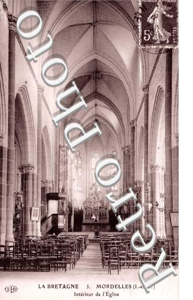 Interieur de l'Eglise