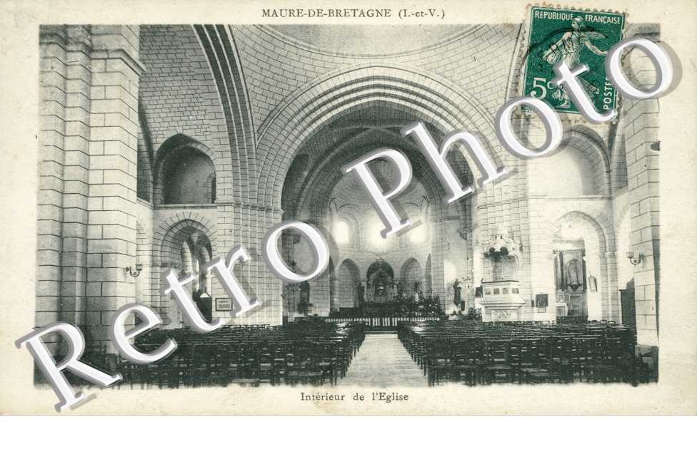 Interieur de l'Eglise