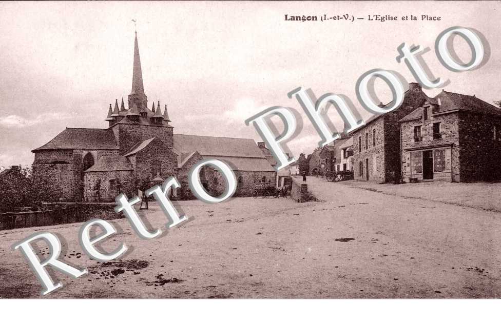 L'eglise  et la place