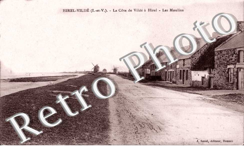 Les Moulins
