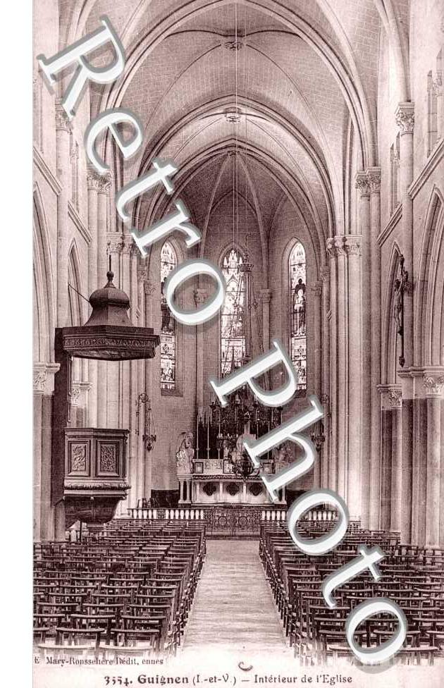 Interieur de l'Eglise