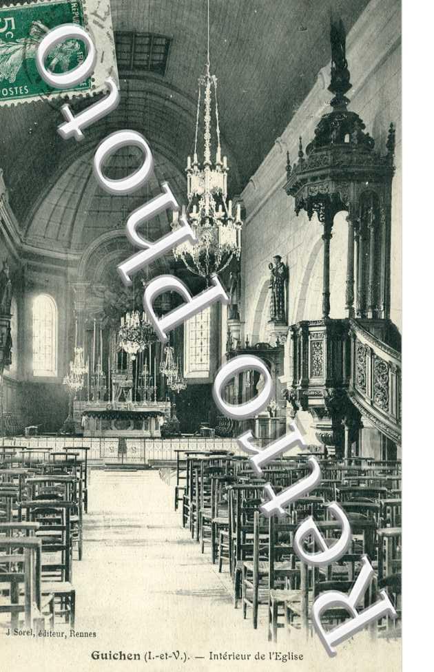 Interieur de l'eglise