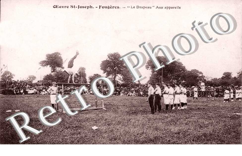 Oeuvre Saint Jospeh, le Drapeau aux appareils