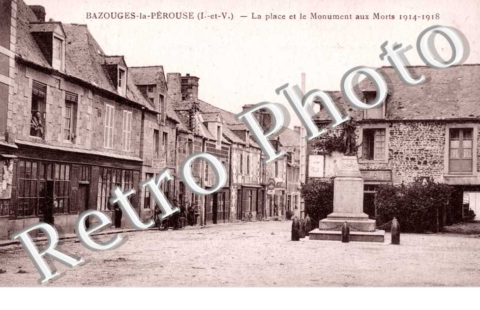 La place et le monument aux morts
