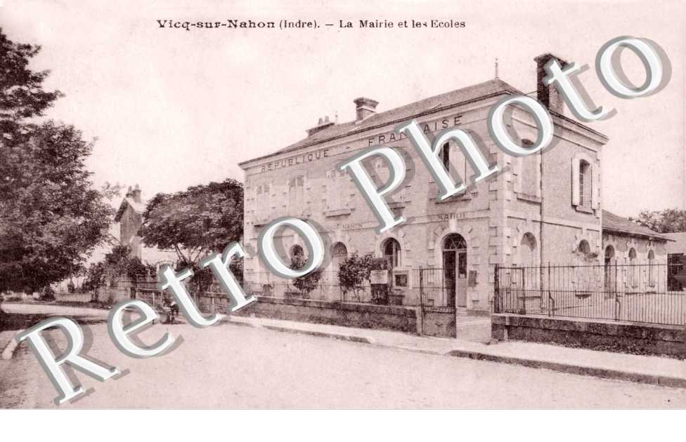 la Mairie et les ecoles