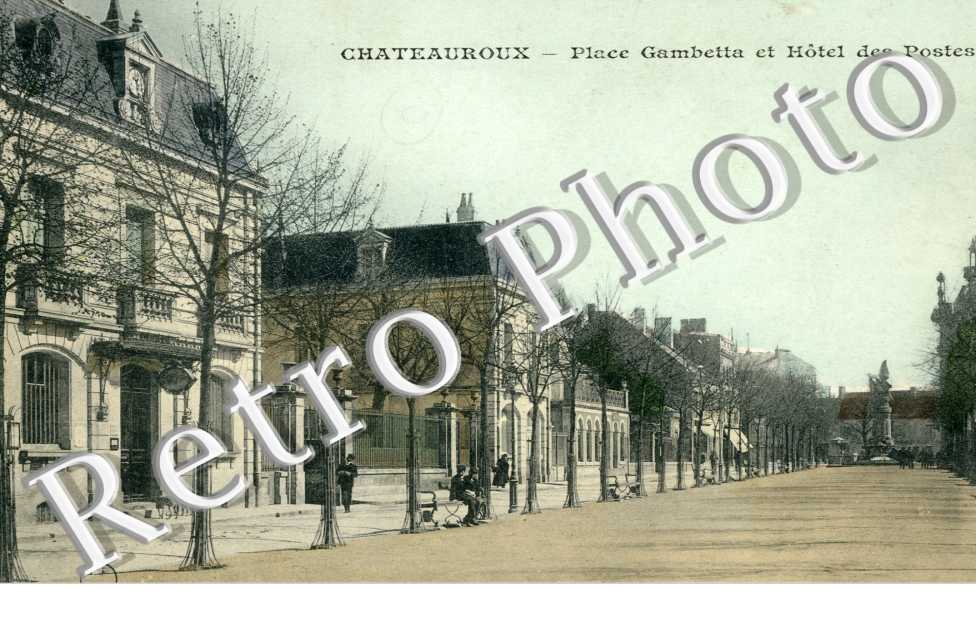 Place Gambetta et Hôtel des Postes