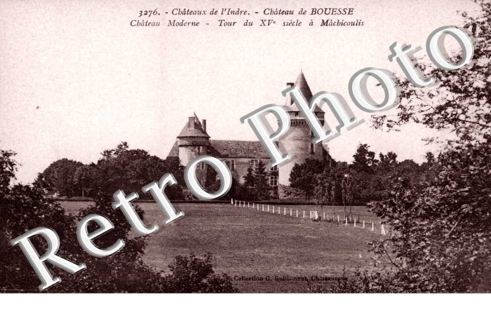 Chateau de Bouesse, Tour du XVeme siecle a Machicoulis