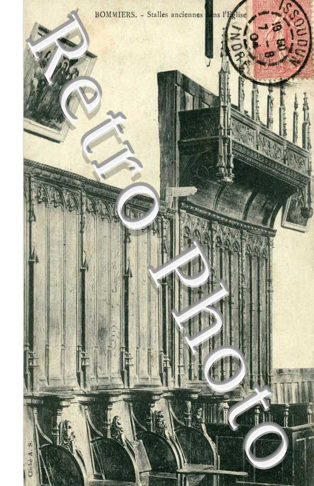 Stalles anciennes dans l'Eglise