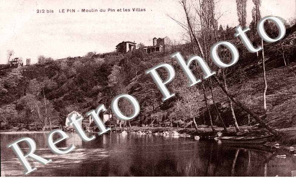 Moulin du pin et les villas