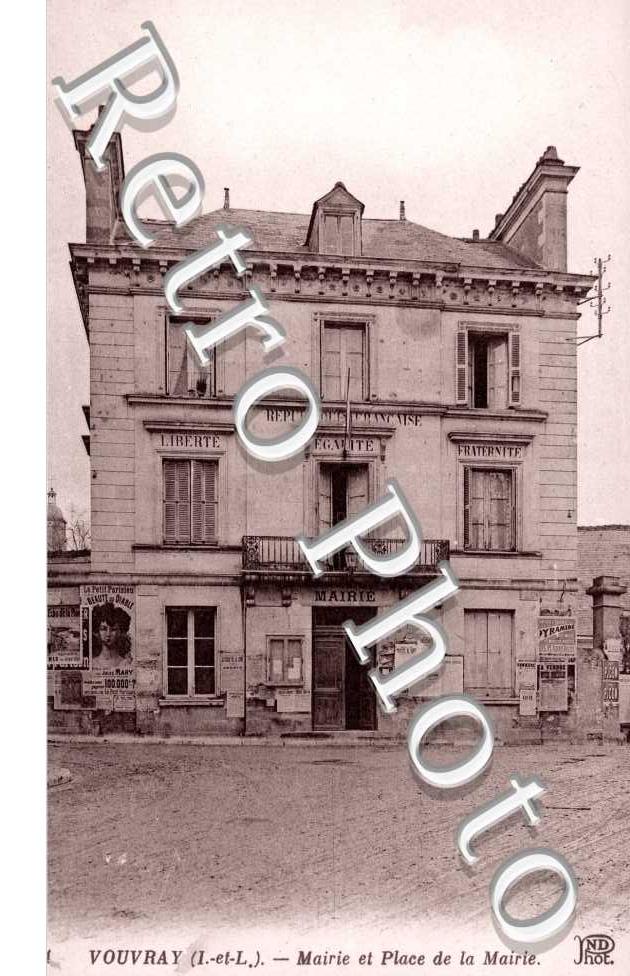 Mairie et Place