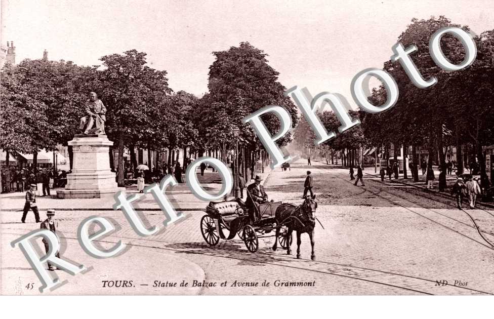 Statue de Balzac et Avenue de Grammont