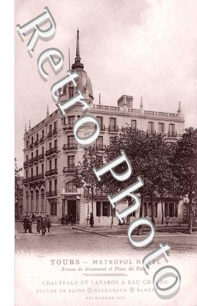 Metropol Hotel Avenue de Grammont et Place du Palais